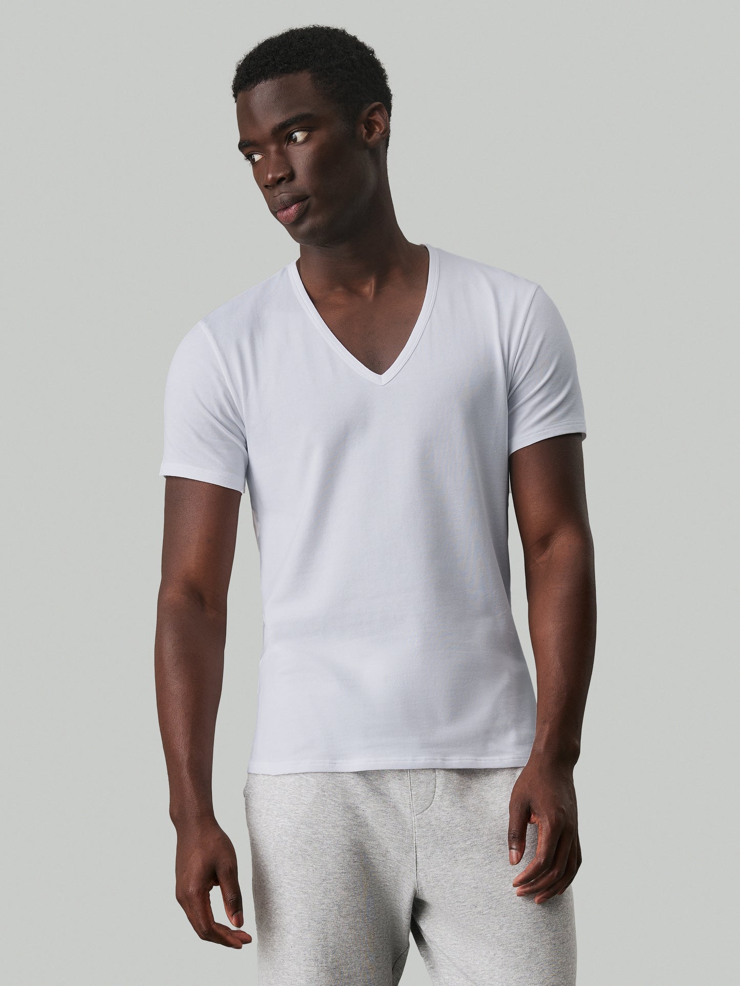 2P S/S V NECK