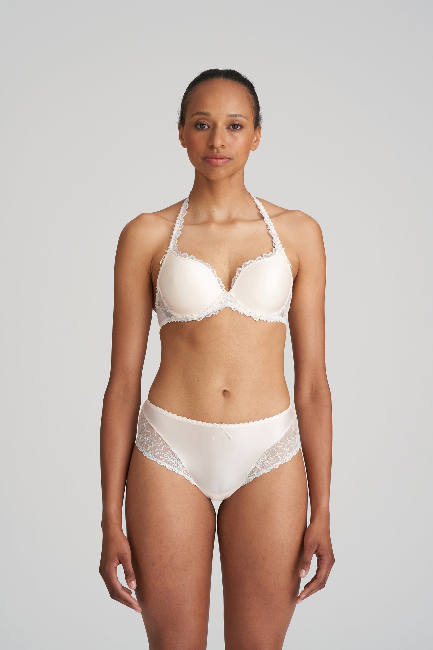 JANE Boudoir Cream Unterlegter BH Herzform