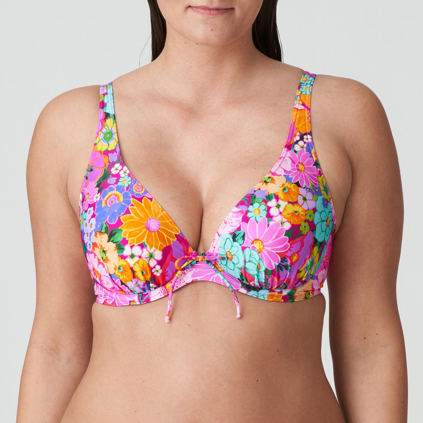 NAJAC Floral Explosion halb unterlegter Bikini tief.